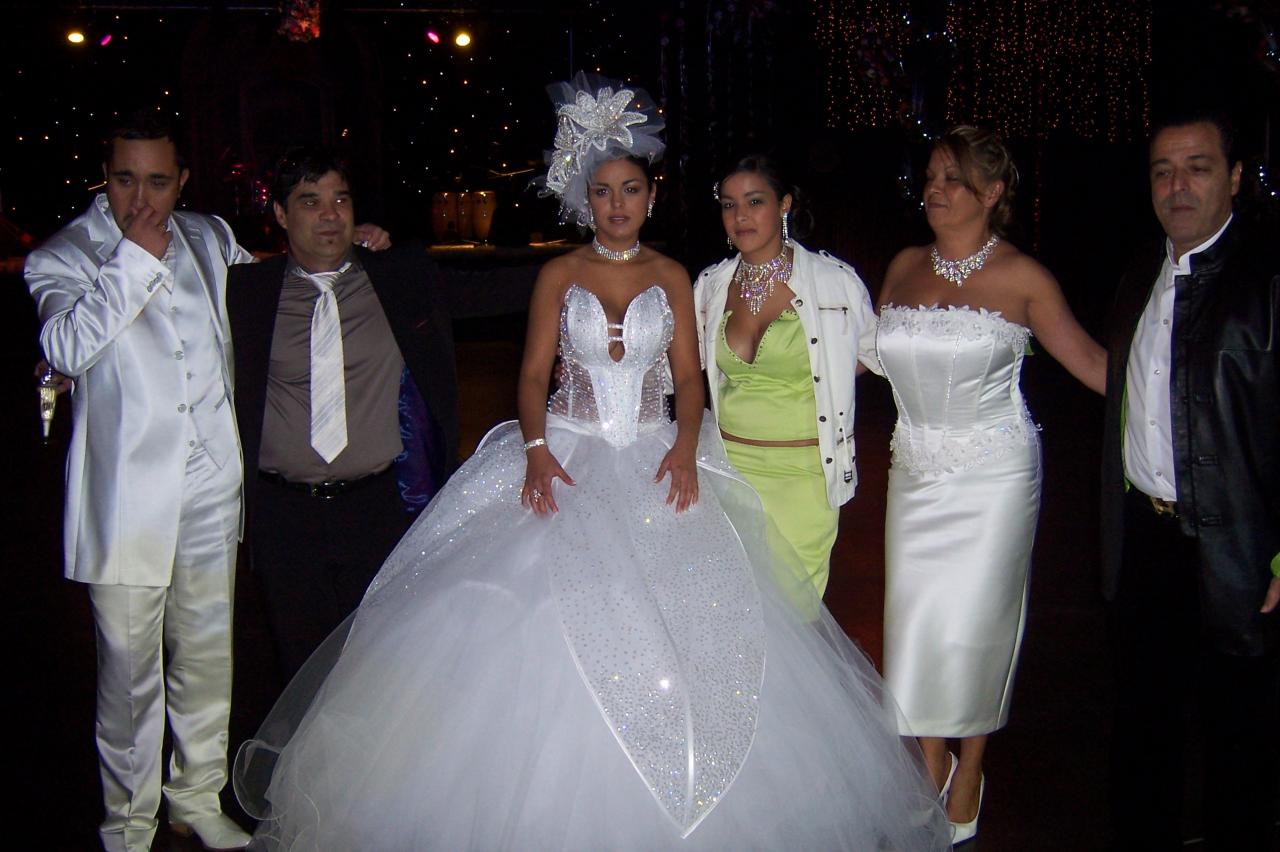 Mariage gitan au patio