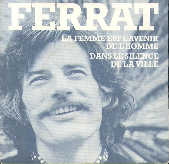 la femme est ...