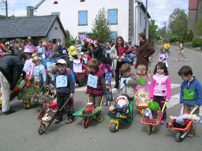 Course internationale de brouettes d'Appenans
