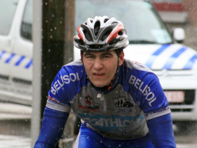 Florennes 27&egrave;me sous la pluie