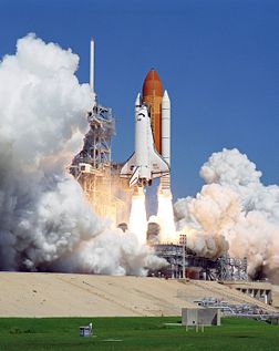 Lancement de la navette spatiale Atlantis STS-115 le 9 septembre 2006 du Centre spatial Kennedy de la NASA � Cap Canaveral (Floride).