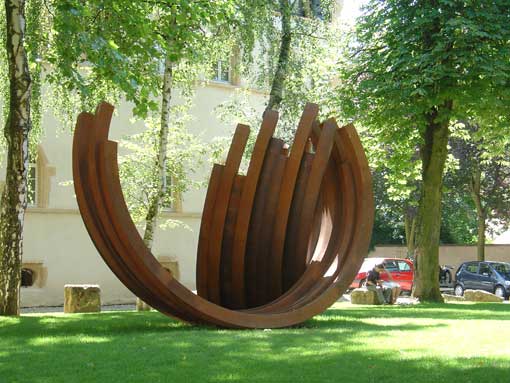 Bernar Venet 2