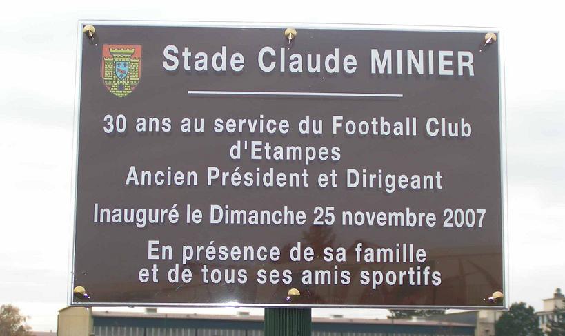 Stade Claude Minier