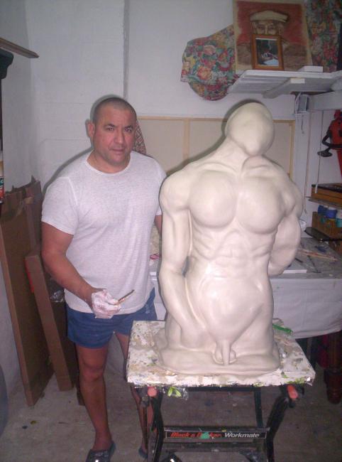 sculpture-001-pc65u.jpg