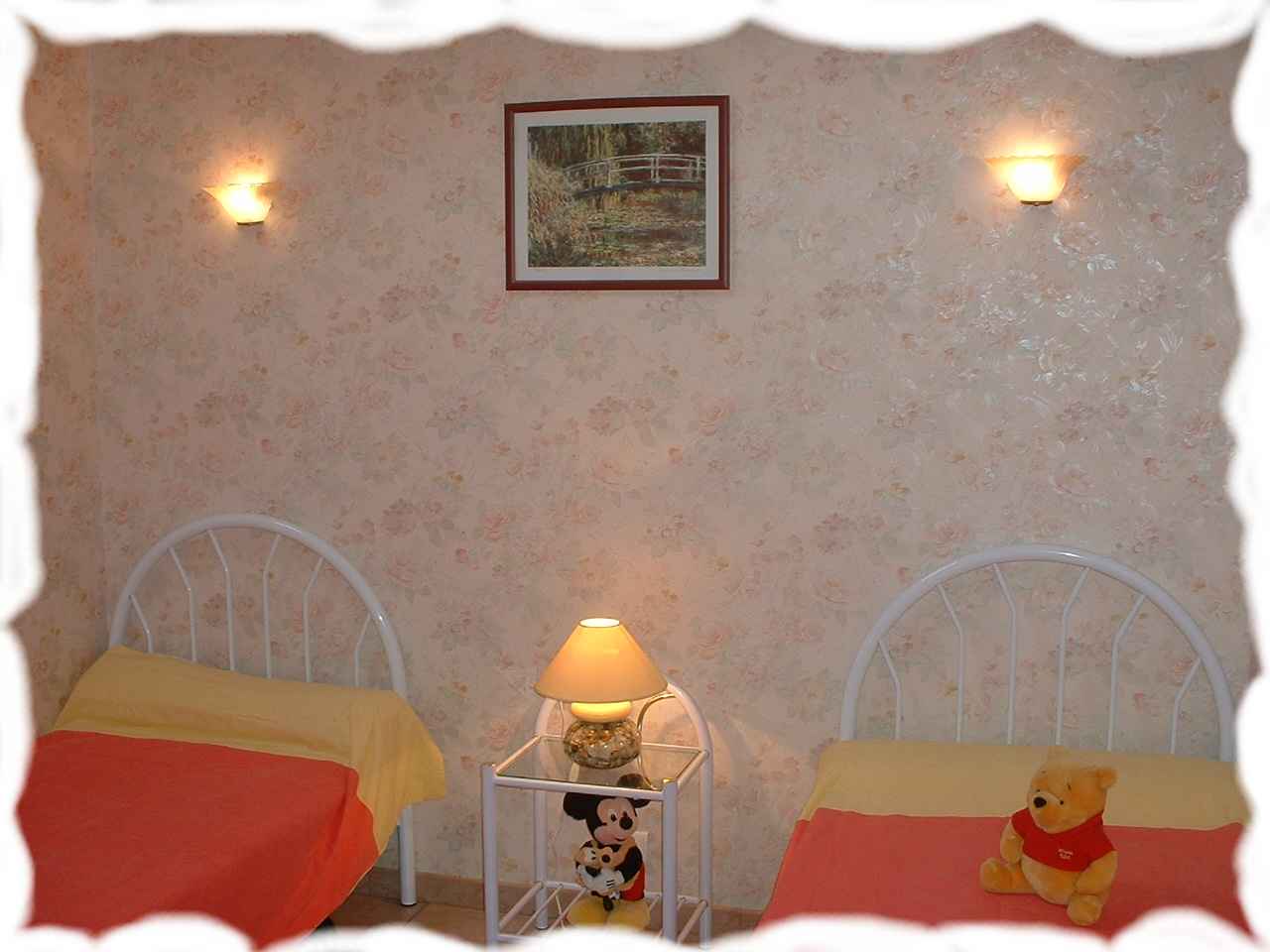 Chambre 2 Camat