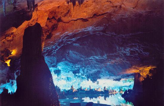 Caverne