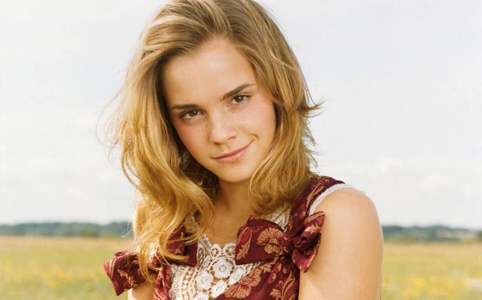 Entrer sur le site Emma Watson ... on t'aime... reviens en France