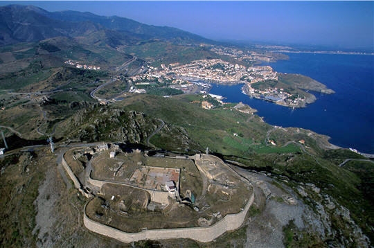 port-vendres-2wshs.jpg