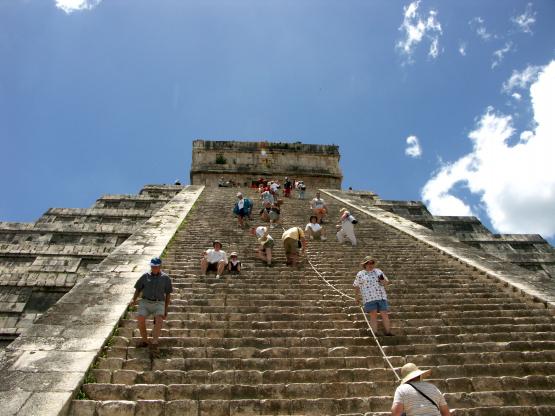 Chichen Itza-36.JPG