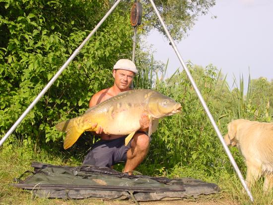 de830d4-yves---miroir-19-kg.jpg