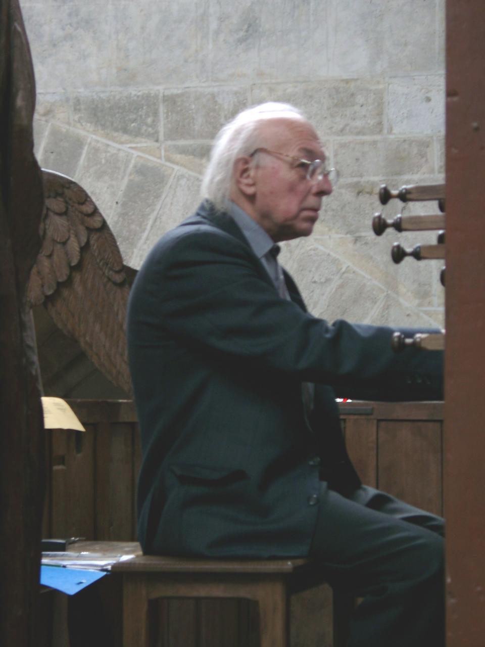 Michel CHAPUIS � la Console de N-Dame