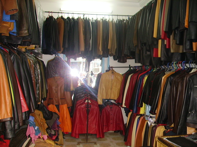 le tailleur de cuir 1