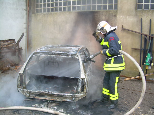 FEU VL PIENNES FEU VL PIENNES