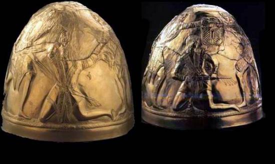 Coif ceremonial scitic ,din aur