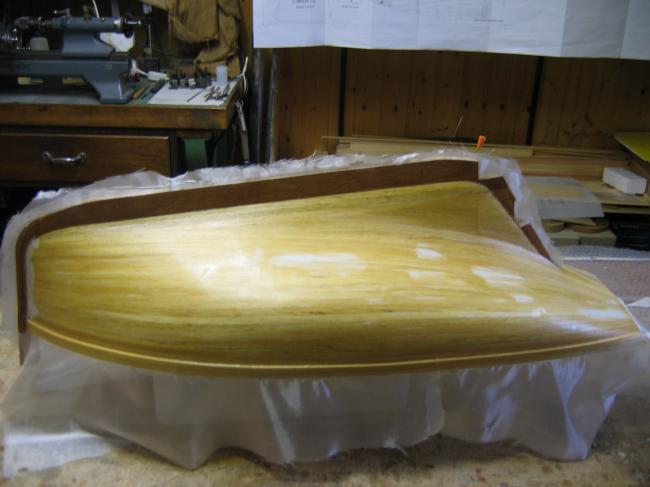 Bouche-pores mastic à bois acrylique pour bateaux - Mantua Model