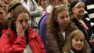  Une minute de silence pour les victimes a Norvège