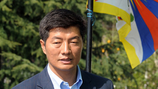 Lobsang Sangay successeur politique du dalaï lama