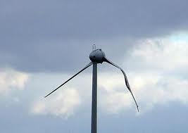 Un Ovni percute une éolienne en Angleterre 