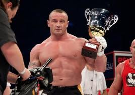 L'homme le plus fort du monde ( Mariusz Pudzianowski )