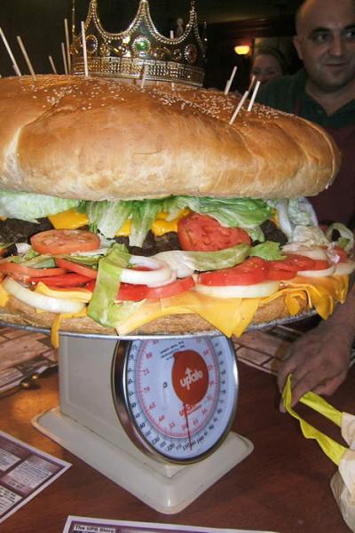 Le plus gros hamburger du monde! 