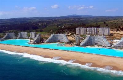 La plus grande piscine du monde