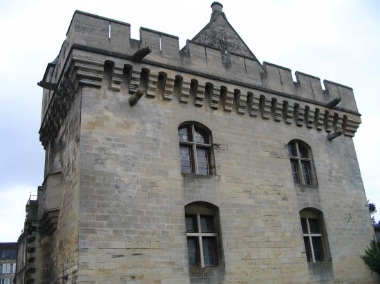 BCT 2007 Mairie Donjon de Clermont
