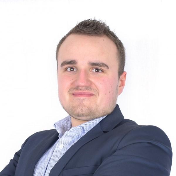 Quentin, Business Analyst de l'agence Awelty